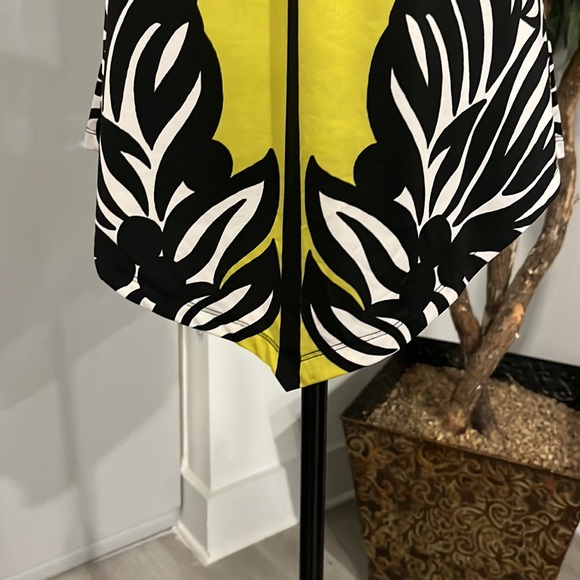 (EUC) INC Halter Fitted Blouse - Picture 4 of 6